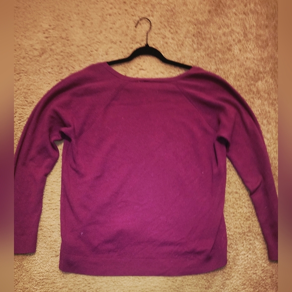 GAP Rich Magenta Knit Sweater - Picture 2 of 4